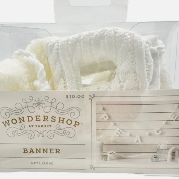 NWT Wonder Shop Banner Peace 6 FT L(1.8 M) White Knit Pom Poms NIB At Target - Picture 4 of 7